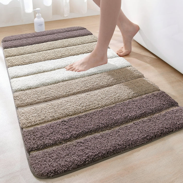Tapis de bain en microfibre ultra-absorbant et antidérapant pour salle de bain, lavable. Confort et sécurité.