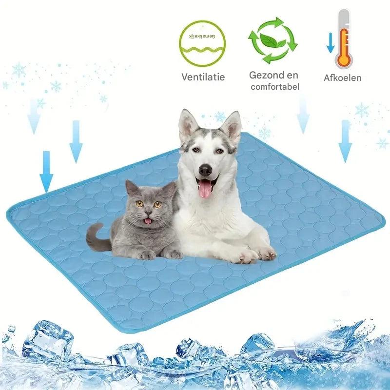 Tapis de sol frais et confortable pour animaux domestiques, parfait pour garder votre chien ou chat au frais.