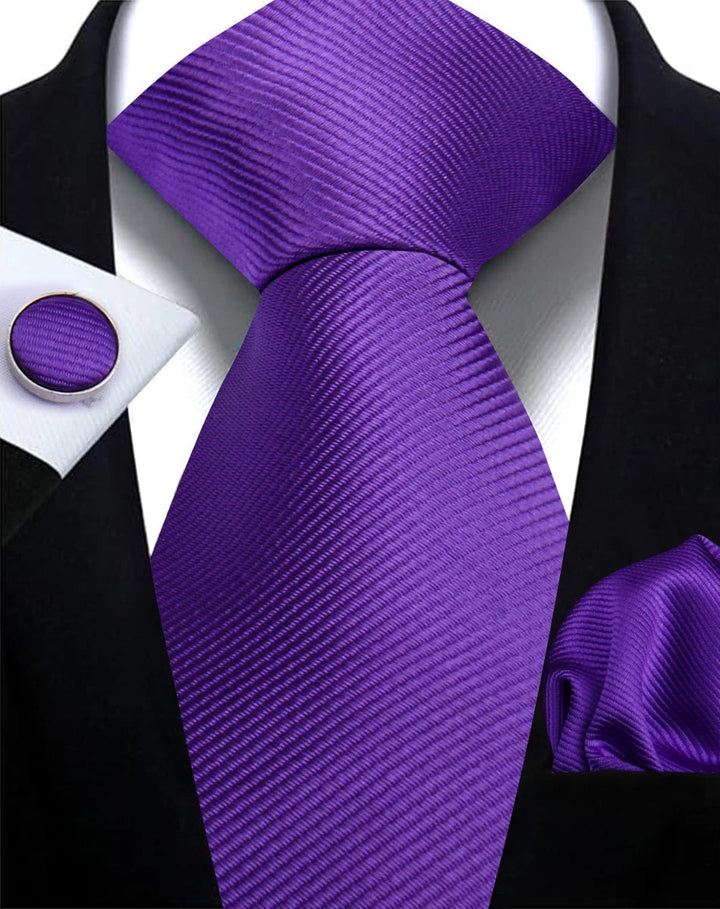Cravate unie pour homme, parfaite avec costume, incluant boutons de manchette assortis.