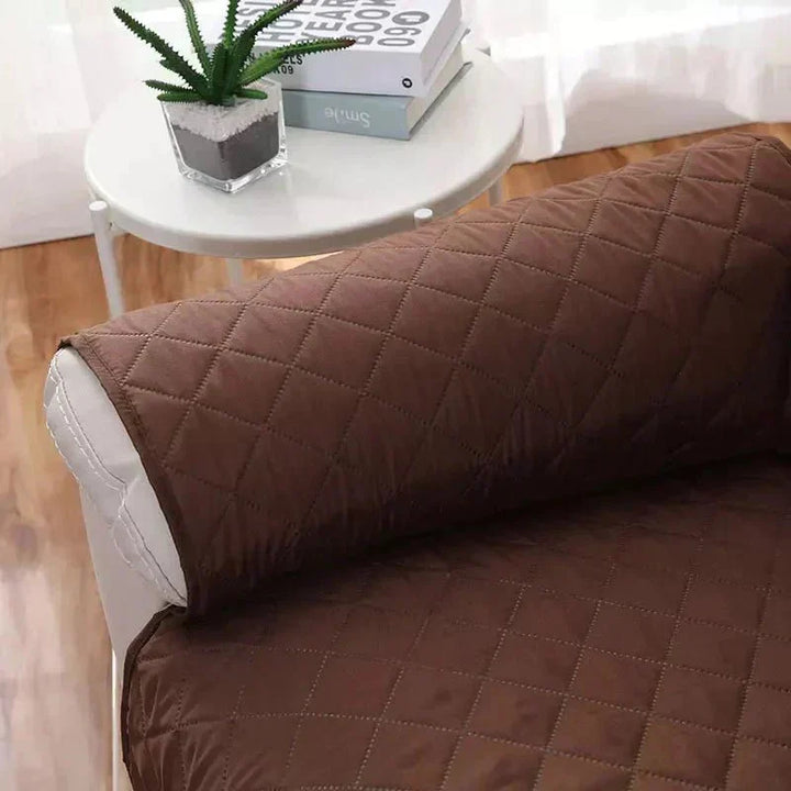 Protection mobilier de salon: housse de fauteuil extensible en polyester, anti-taches.