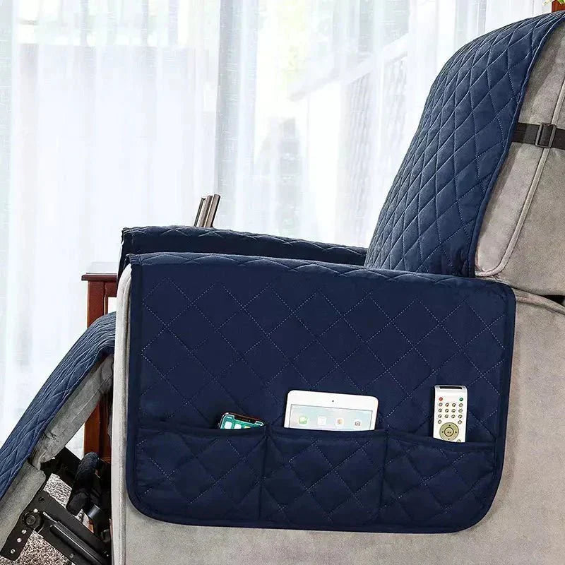 Housse pour fauteuil club extensible grise, s'adapte parfaitement, protège et décore le salon.