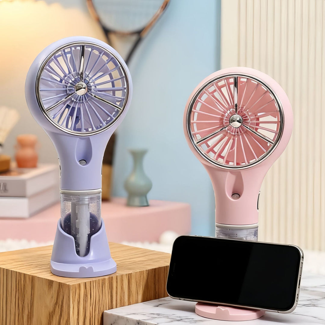 Solution de fraîcheur portable USB : ventilateur brumisateur pour un été confortable.