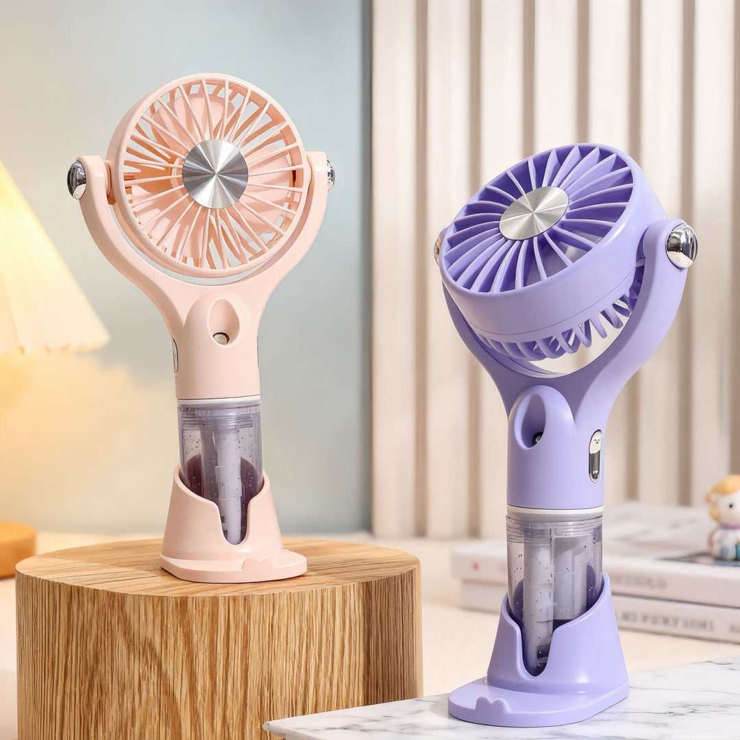 Ventilateur brumisateur compact et unisexe, rechargeable USB, pour la fraîcheur en déplacement.