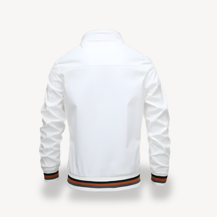 Veste de golf homme performante et polyvalente, coupe-vent déperlante, design moderne pour le terrain.