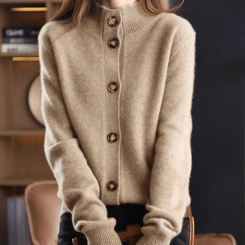 Gilet femme doux et confortable, col boutonné. Vêtement tendance polyvalent pour le quotidien, printemps-automne.