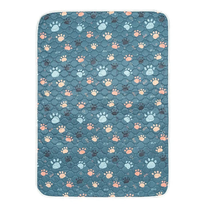 Tapis absorbant pour animaux, lavable et réutilisable, conçu pour une hygiène optimale des chiots.