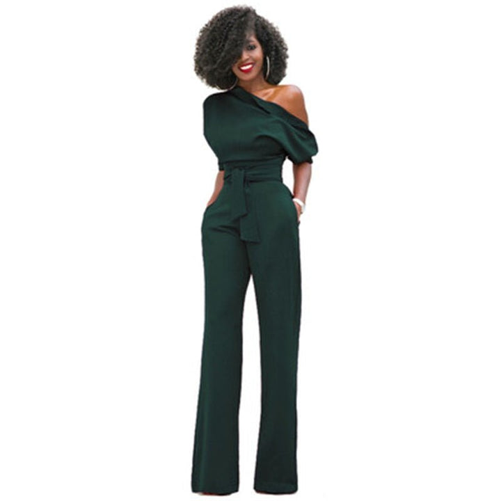Combinaison bodycon femme noire élégante, coupe ajustée, parfaite pour soirée chic.