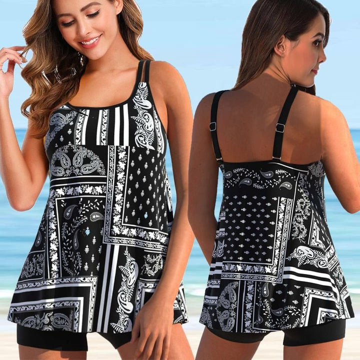 Tankini femme grande taille confortable et chic, idéal pour les vacances et la piscine.
